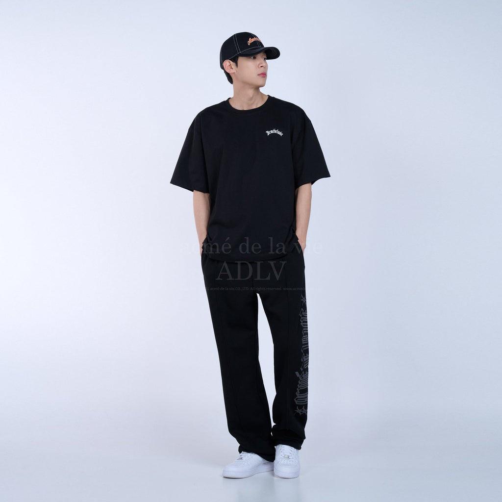 【IN STOCK】ADLV GOLD CHAIN BEAR DOLL SHORT SLEEVE T-SHIRT BLACK